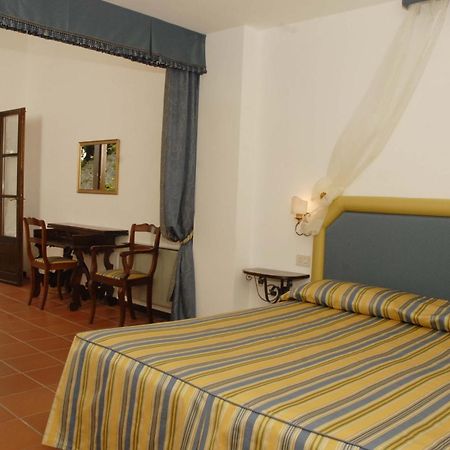Relais Borgo Di Toiano Sovicille Exterior foto