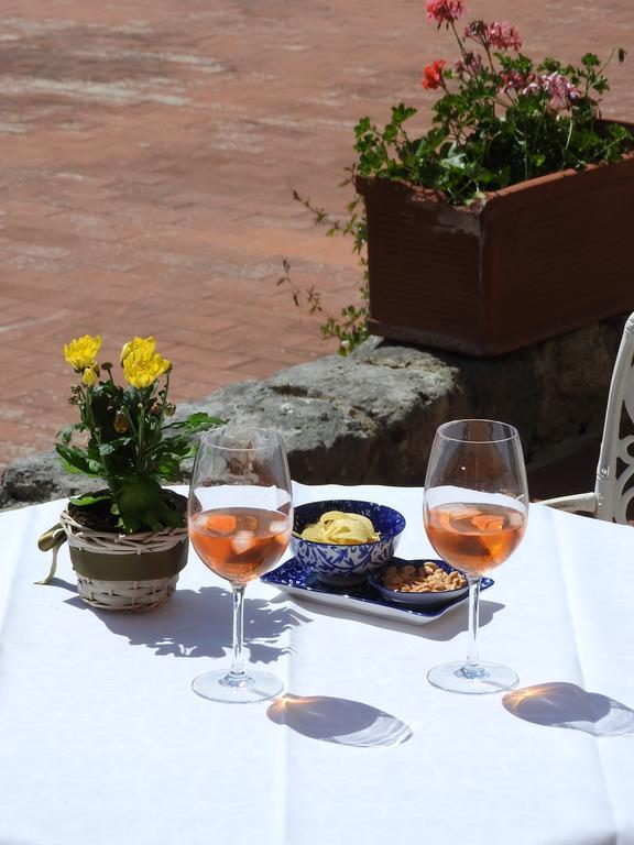 Relais Borgo Di Toiano Sovicille Exterior foto